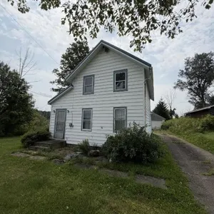 Real Estate - Fixer Upper Opportunity