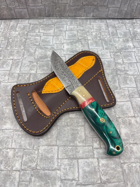 Manufactures Direct Damascus Steel Knives with Leather Sheaths