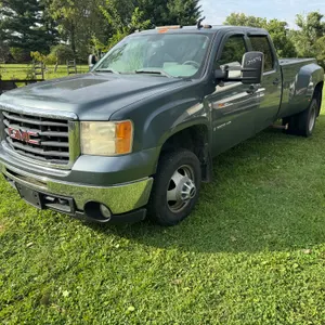 2008 GMC 3500HD 4 Door Pickup Truck