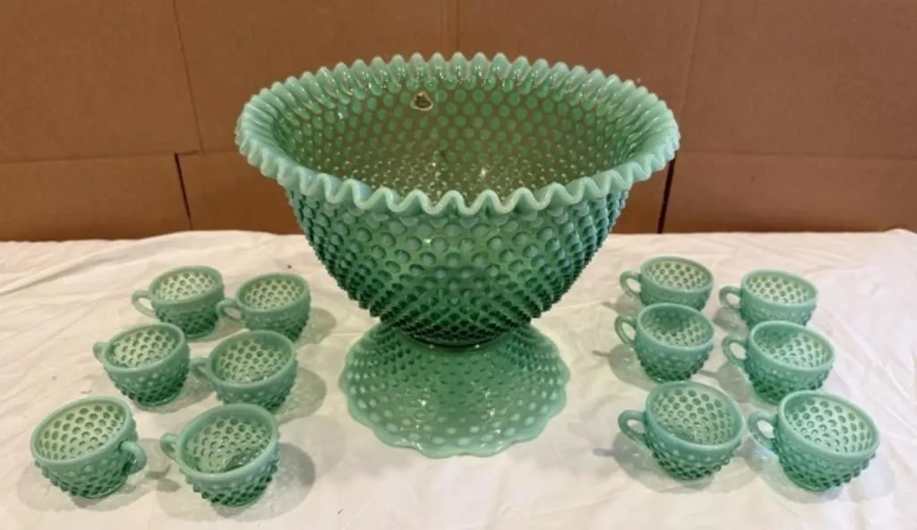 9/28 Glassware | Guns | Knives | Furniture | Collectibles