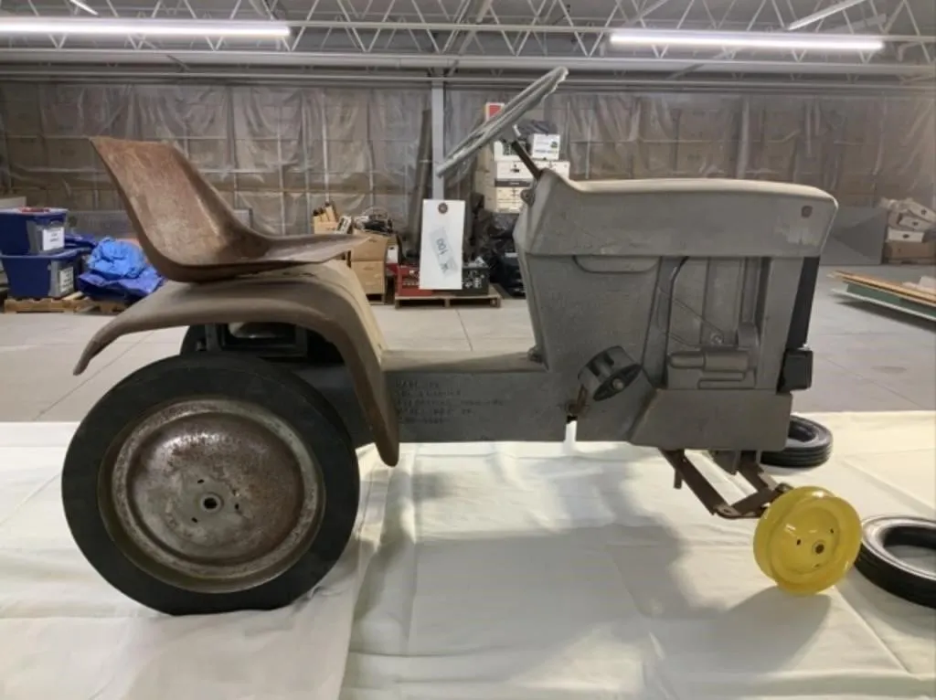 Pedal Tractors & Farm Toy Auction