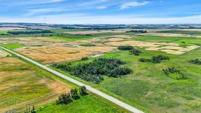 Unreserved Real Estate Sale for Susan Nichols - Red Deer, AB (2 Lots)