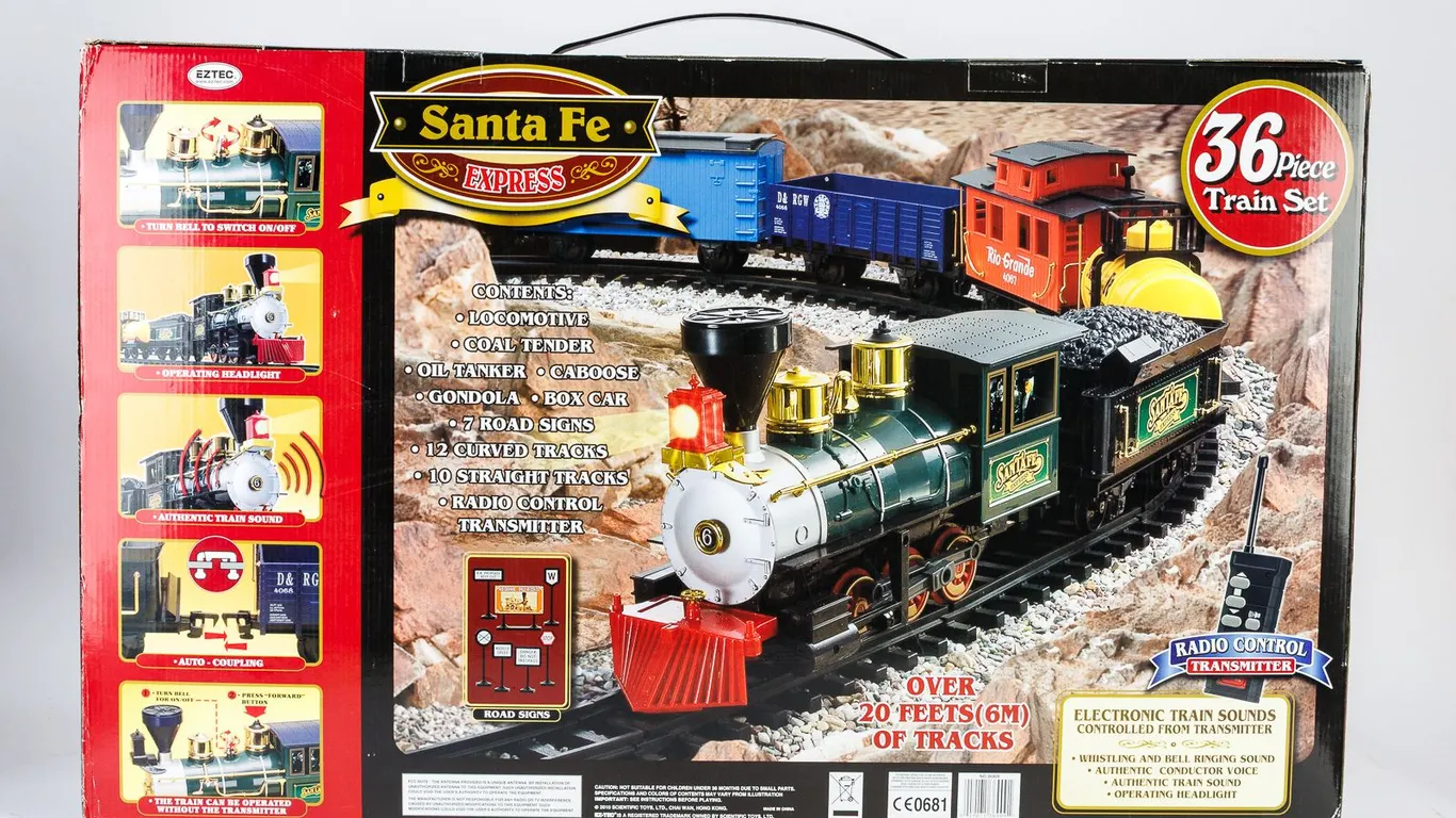 Vintage Model Trains, Lionel, Hot Wheels & Die-Cast Toys