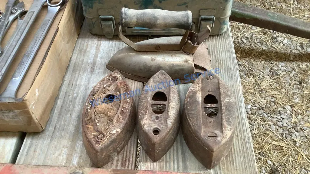 Online Farm Auction - Palmyra, IL