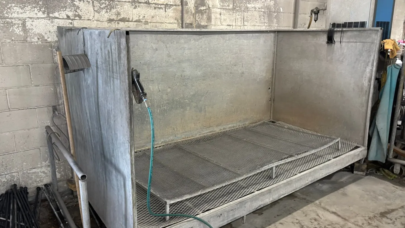Powder Coating Equipment, Tools & Inventory Liquidation