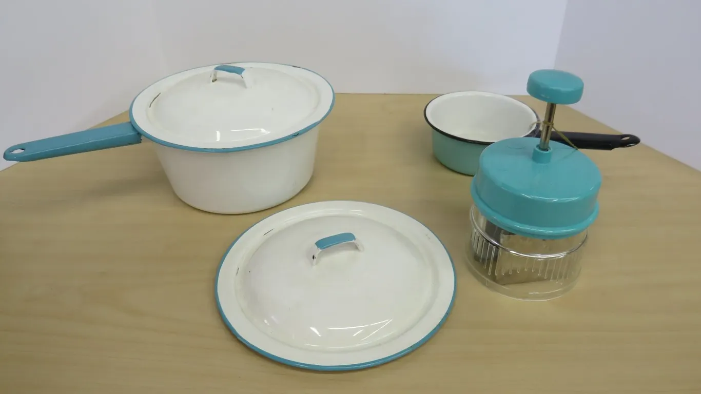Sticks and Stones Studio (Business Liquidation) Vintage, Primitives, Shabby Chic Home Decor & Crafting Items