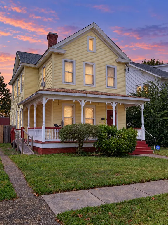 REAL ESTATE AUCTION-528 Broad Street Portsmouth VA