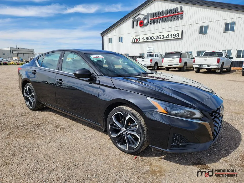REGINA WEEKLY AUCTION SALE
