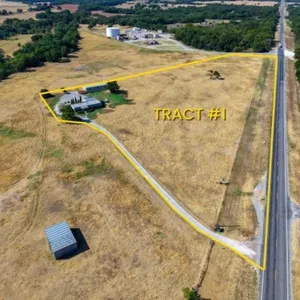 10/15 140 +/- Ac. in 3 Tracts | Home & Outbldgs | Creek