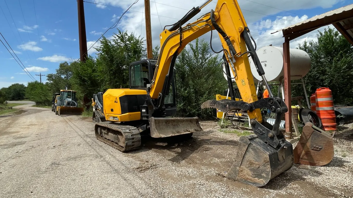 Ash Excavating Retirement Auction