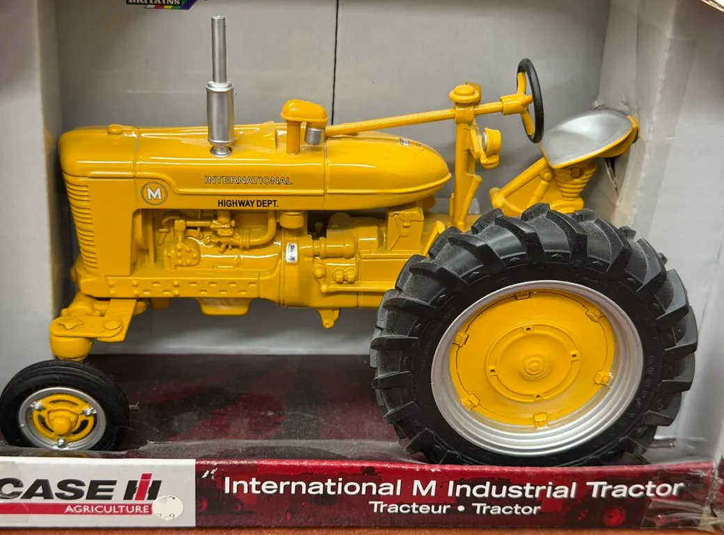 October 29ᵗʰ Saskatoon Toy Tractor and Collectibles Auction For Tom and Marlene Botterill - DAY #3