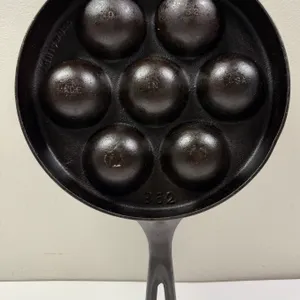 AO-169282 Cast Iron Skillets & Pans, Antique & Vintage Finds in Many Categories!