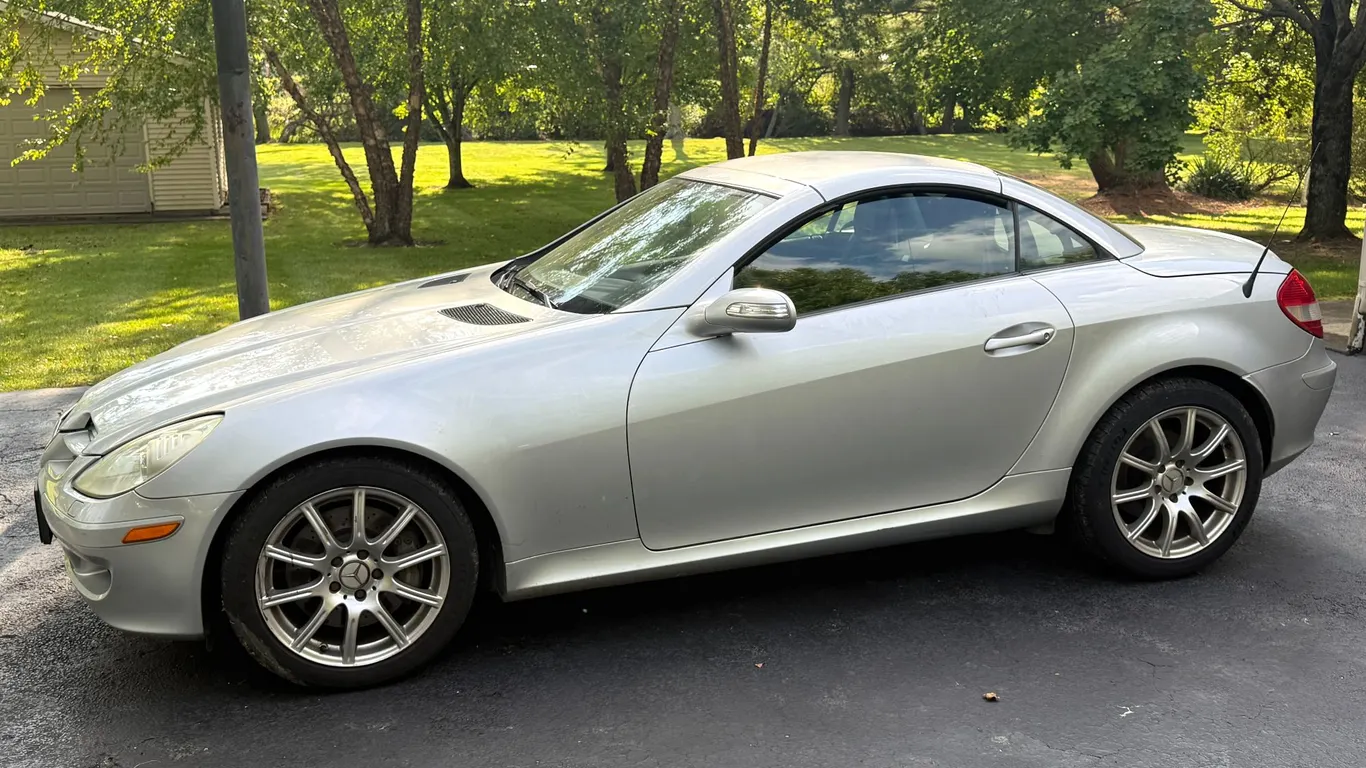 2006 - Mercedes-Benz SLK 350 Roadster - 137,008 Miles