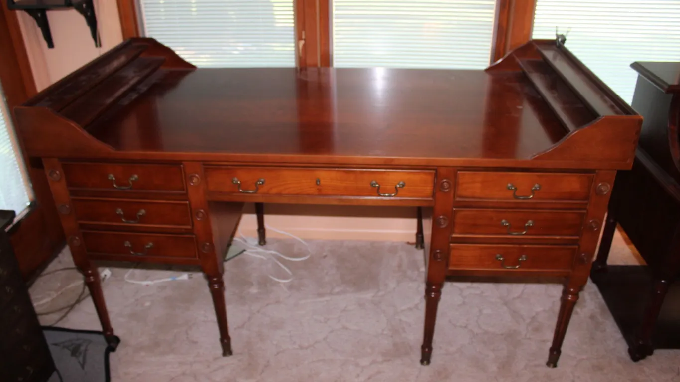 Fabulous Asian Antiques, Fine Furniture, Art & Décor