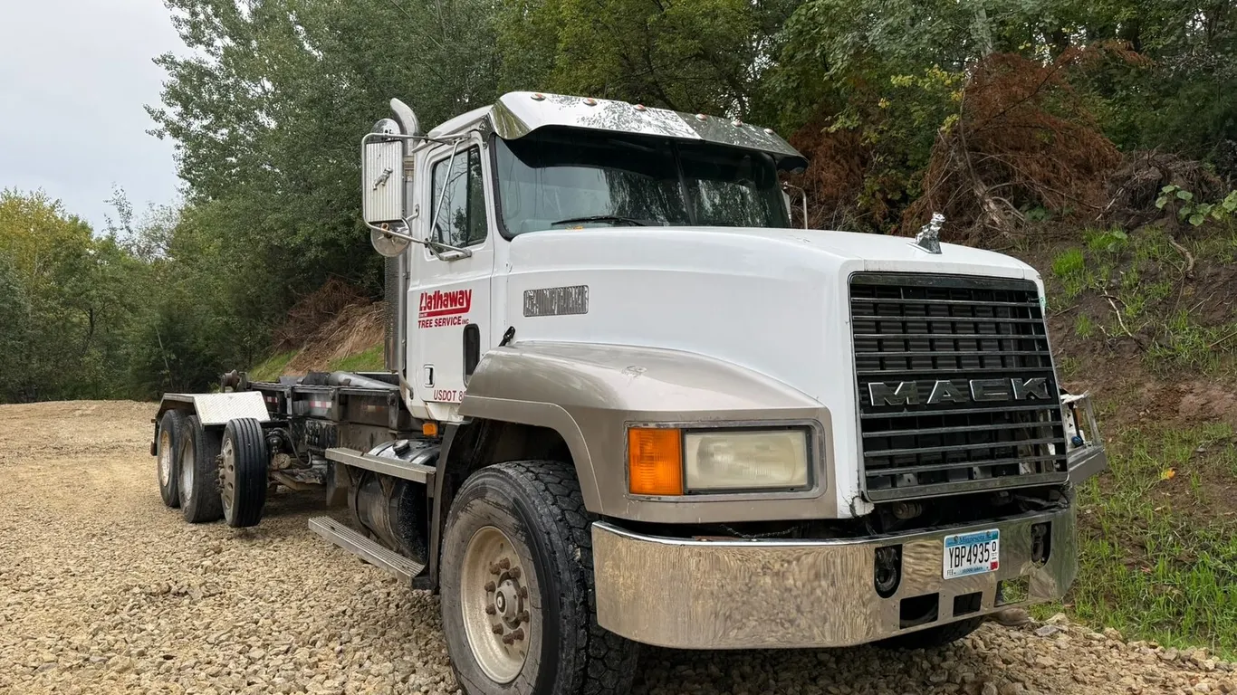Semis, John Deere Skid Loader, JLG Boom Lift & Equipment