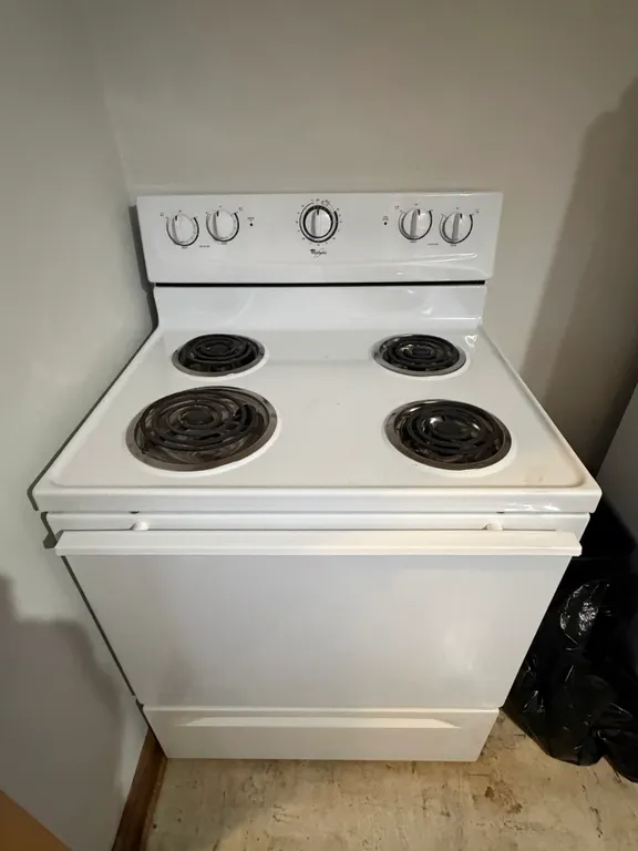 Marion Home Contents – Vintage Advertising, Antiques, Collectibles & Furniture