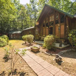 Mountain Home For Sale in Collettsville, NC