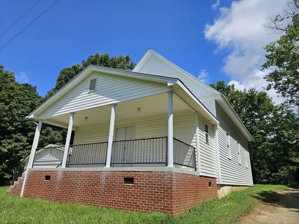 Investment Property for Sale in Indian Valley!