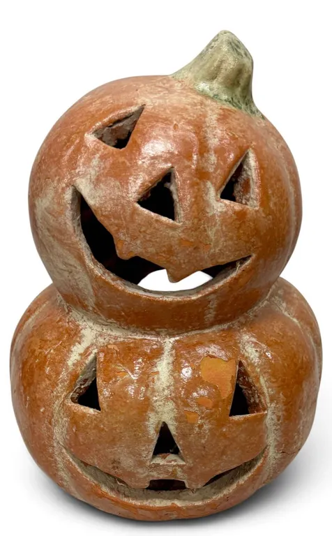Vintage Halloween Collectibles & Autumn Harvest Splendor Decor Online Auction