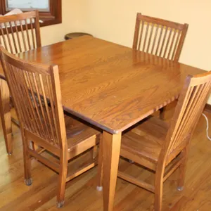 Gold Jewelry, Antique & Mid-Century Furniture, Fine China, Fiesta Ware, Collectibles, Vintage Décor, Tools & More!
