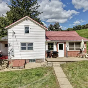 Bakersville Area Mini Farm