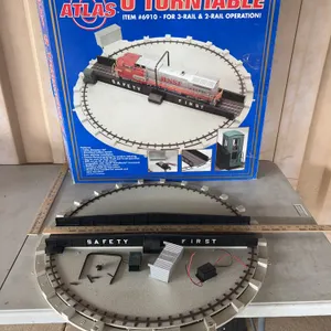 CHILLICOTHE: Trains, Harry Potter Wands, Hot Wheels, Red Liners, Johnny Lighting, Transformers