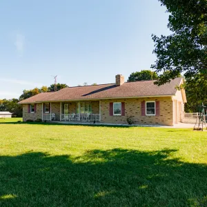 Shreve Home on 3 Acres