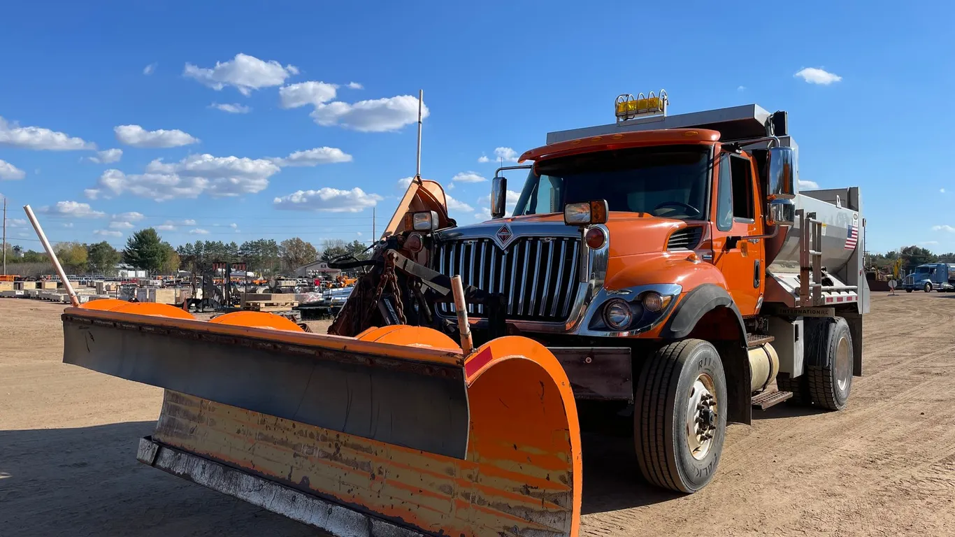 LIVE/ONLINE Fall 2026 Nitke R1 - Heavy Trucks, Trailers, Vehicles