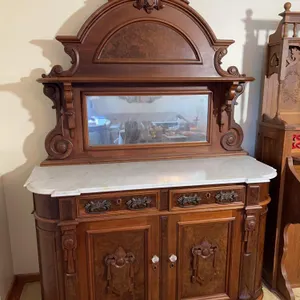 500 Lots- Furniture, Glassware, Antiques & Collectibles