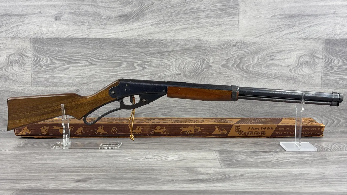 Vintage Daisy & Fishing Collectible Online Auction