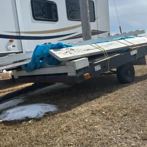 Small utility trailer