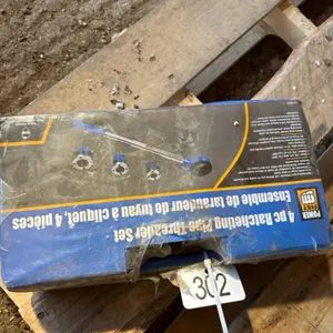 4 piece ratcheting pipe threader