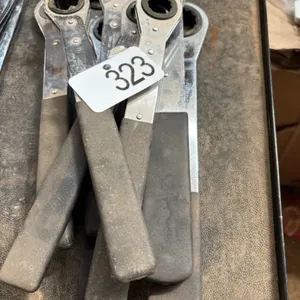 Boxend metric ratchet wrenches