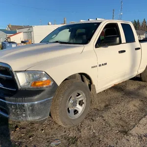 2009 RAM 1500 4 X 4 V8 W/ 260,681 KMS SHOWING