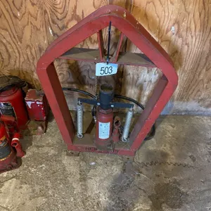 HENRICHS SHANK STRAIGHTENER W/ 6 TON JACK