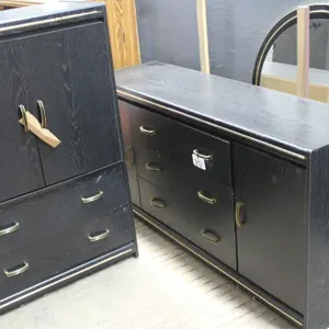 2 PIECE DRESSER W/ MIRROR