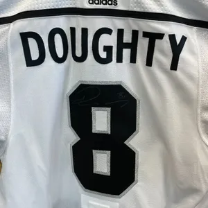 LA KINGS DREW DOUGHTY SIGNED JERSEY
