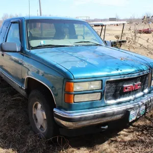 1998 GMC EXT. CAB 4 X 4