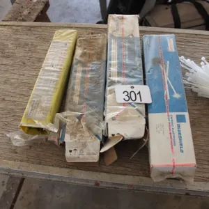 ASSORTMENT OF WELDING ROD