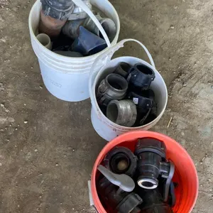 3 PAILS OF BANJO FITTINGS