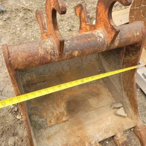 22" DIGGING BUCKET