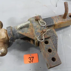 HD ADJUSTABLE BALL RECEIVER HITCH