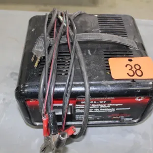 MOTOMASTER 50/10/2A-12V CHARGER/STARTER