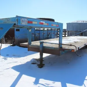 RATHWELL 28' GOOSENECK FLAT DECK TRAILER W/ BEAVERTAIL