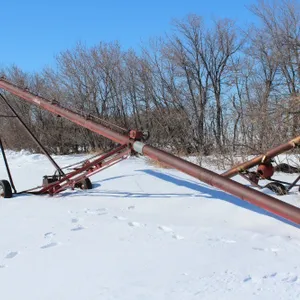 SAKUNDIAK 8" X 56' AUGER