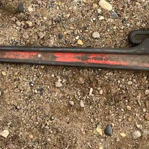 1 36 inch rigged pipe wrench