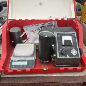 Labtronics grain tester, with scale