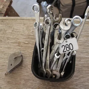 ASSORTMENT OF WRENCHES