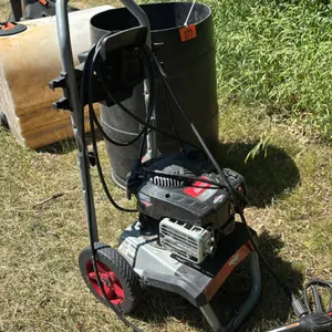 New pressure washer, with leak