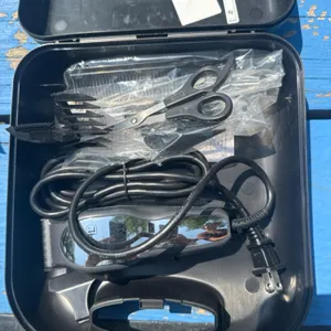 Hair clippers